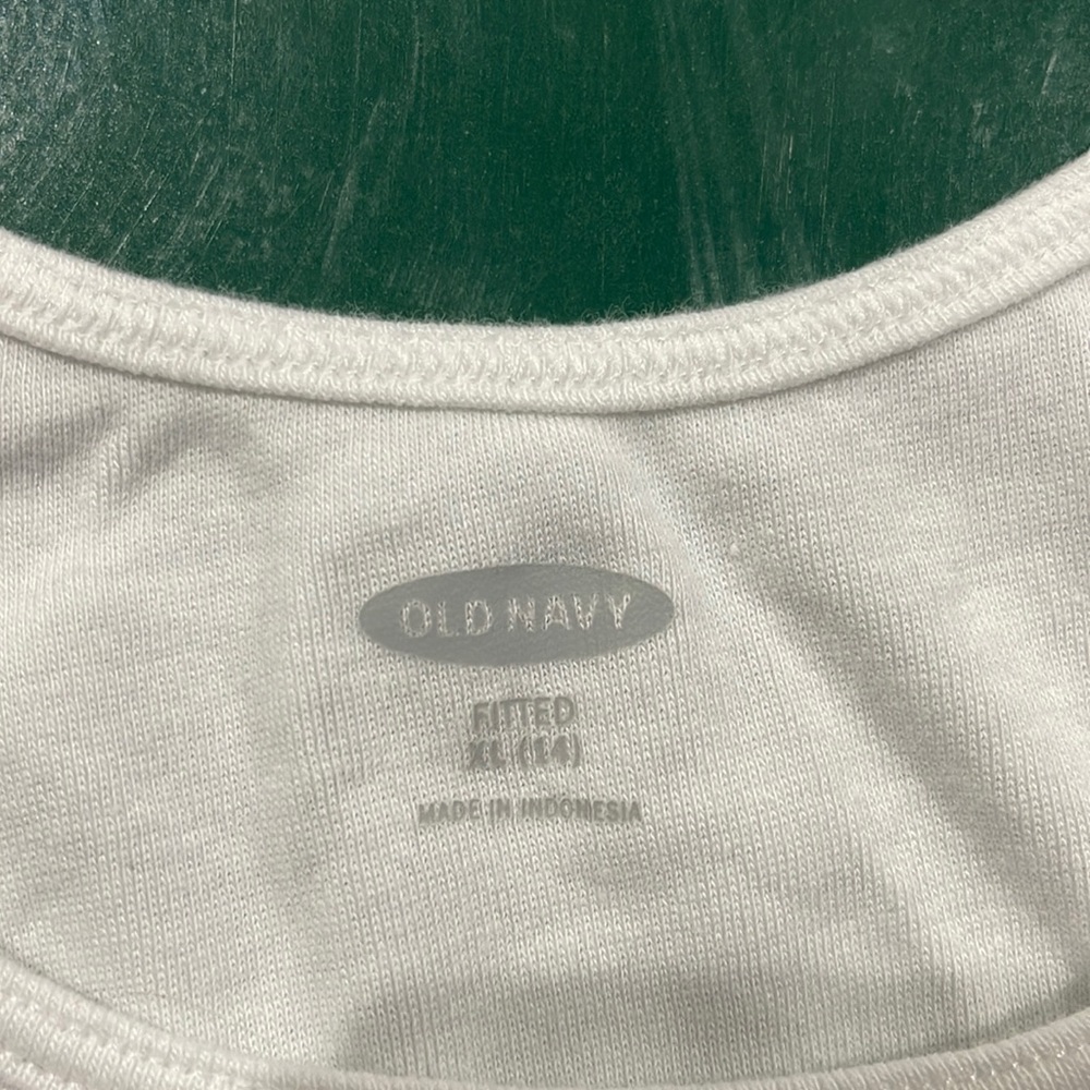 Old navy white fitted tank